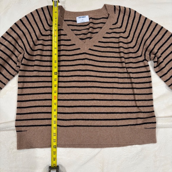 Old Navy So Soft Loose V-Neck Striped Brown/Black Sweater - Picture 7 of 8